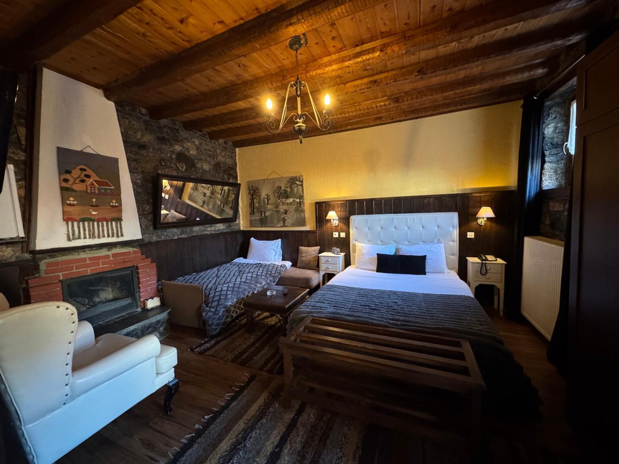 Chalet Asteras Tou Vorra ปาลีออส อากีออส อาตานาซีออส ภายนอก รูปภาพ