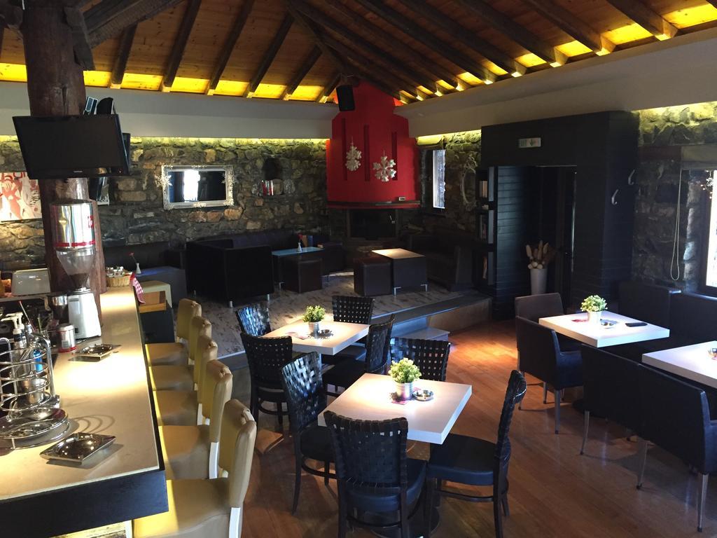 Chalet Asteras Tou Vorra ปาลีออส อากีออส อาตานาซีออส ภายนอก รูปภาพ