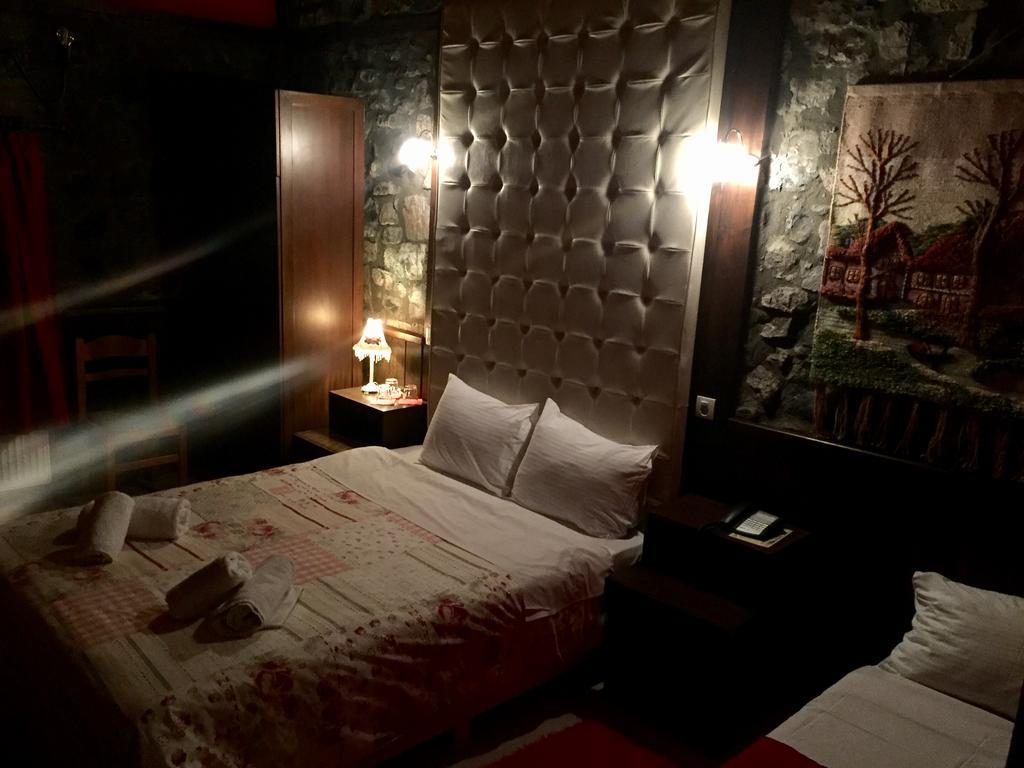 Chalet Asteras Tou Vorra ปาลีออส อากีออส อาตานาซีออส ภายนอก รูปภาพ